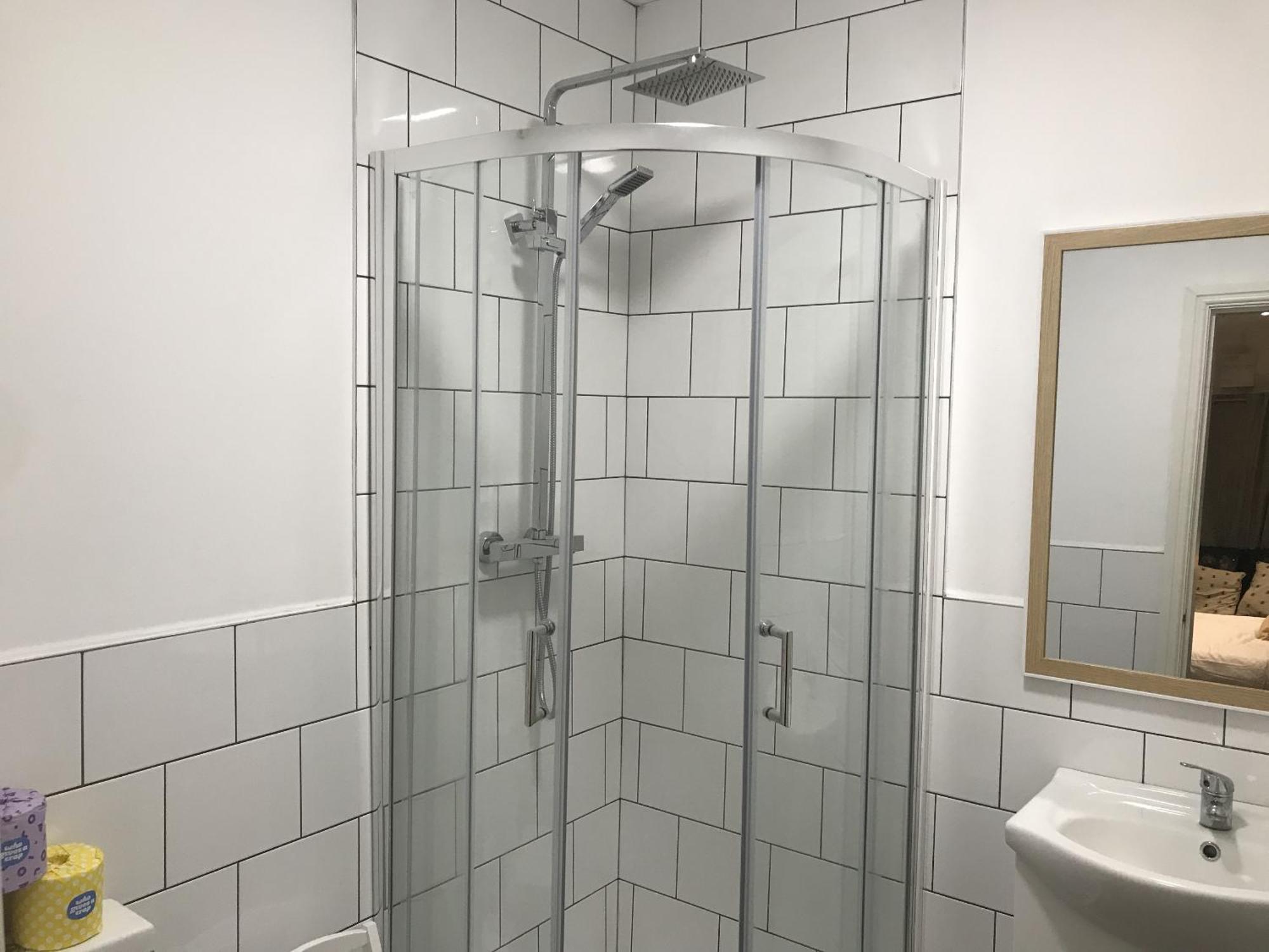 Contemporary 1 Bed Studio For Comfy Stay In Уигън Екстериор снимка